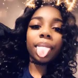 Meet your Posher, Johnetta